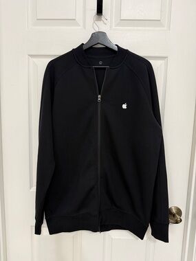 Apple Men’s Black Full-Zip black Logo Sweater